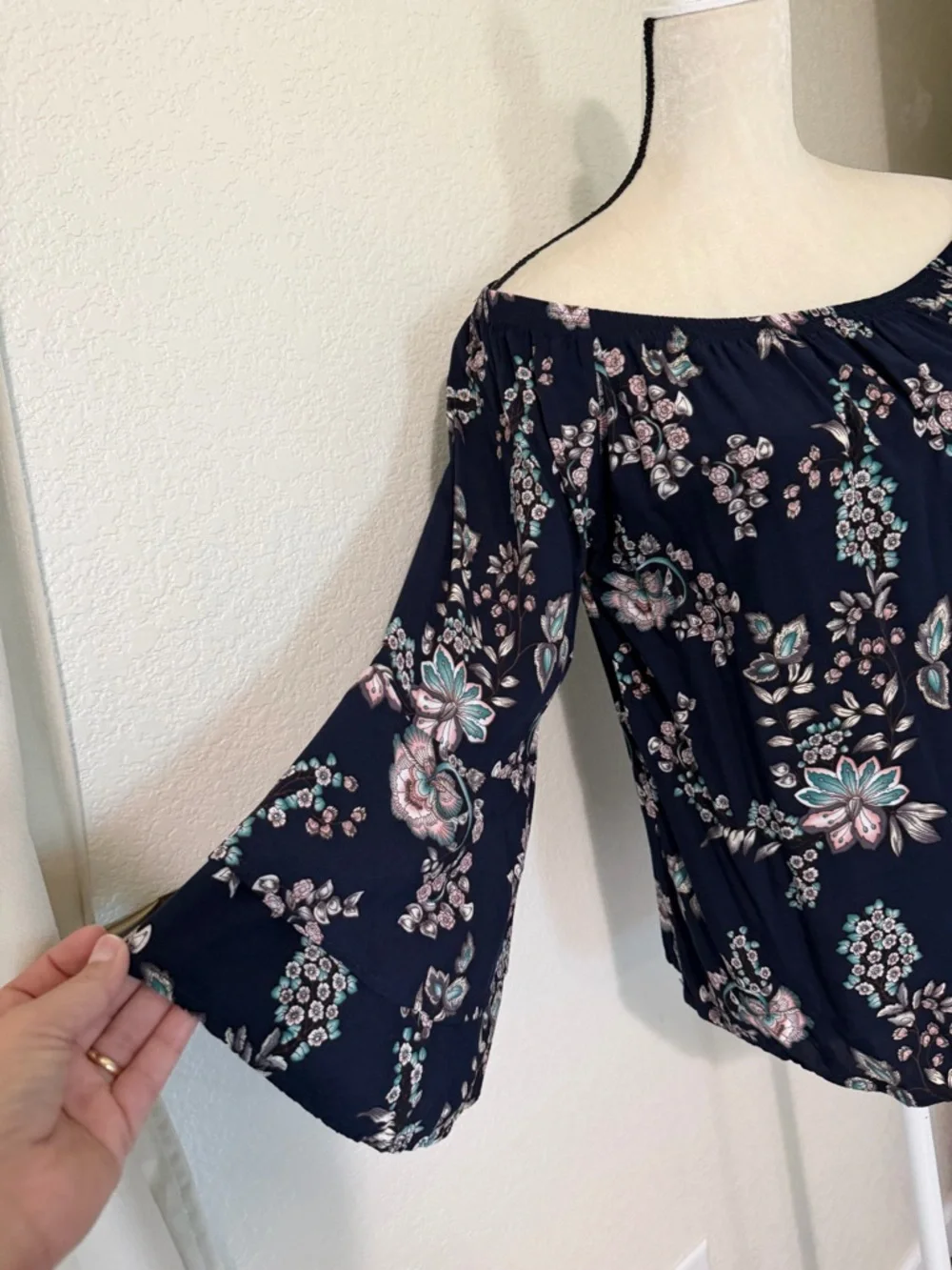 Solitaire Navy Floral Off-the-Shoulder Peasant Top - Picture 3 of 6